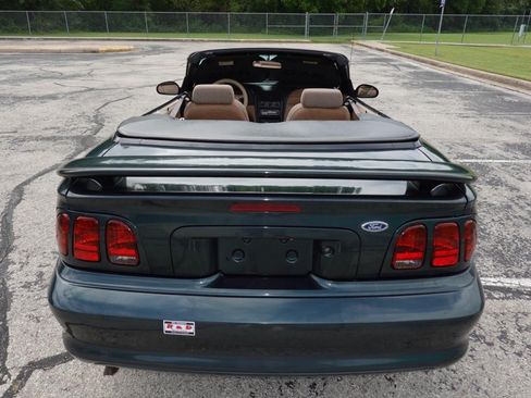 Used 1998 Ford Mustang Convertible RWD image 6