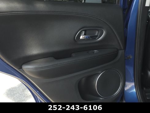 Used 2022 Honda HR-V EX-L image 33