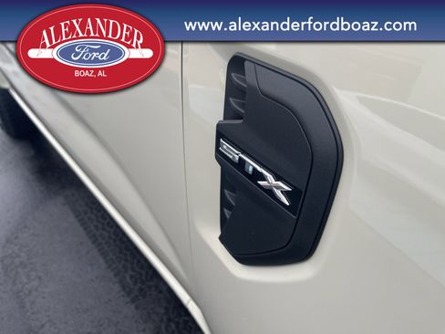 New 2025 Ford Ranger XL w/ Trailer Tow Package image 7