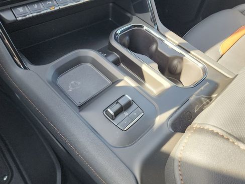 New 2026 GMC Sierra 2500 AT4 w/ AT4 Premium Plus Package image 31