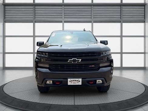 Used 2020 Chevrolet Silverado 1500 LT Trail Boss AWD/4WD image 9