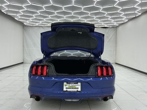 Used 2016 Ford Mustang Coupe RWD image 36