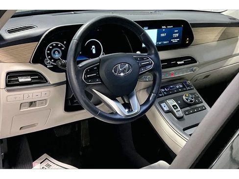 Used 2021 Hyundai Palisade Limited AWD/4WD image 16