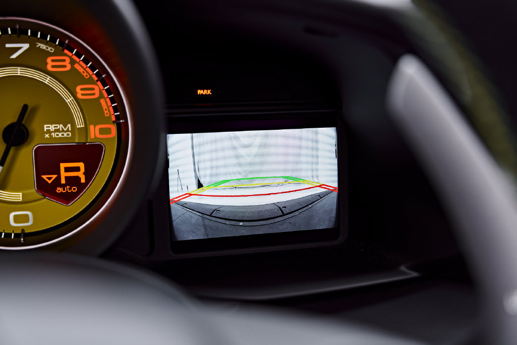 Used 2019 Ferrari 488 Spider RWD image 70