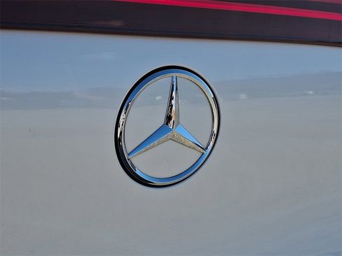 Certified 2023 Mercedes-Benz EQS 580 4MATIC SUV image 30