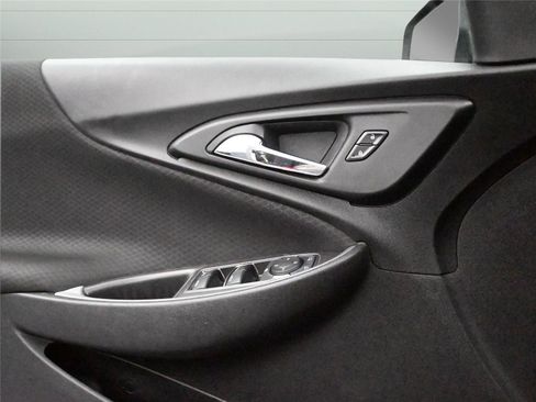 Used 2022 Chevrolet Malibu LT image 6