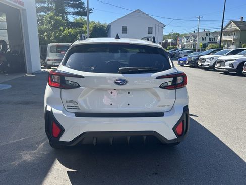 Used 2024 Subaru Crosstrek 2.0i Premium AWD/4WD image 6