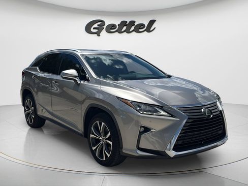 Used 2018 Lexus RX 350 FWD w/ Premium Package image 3
