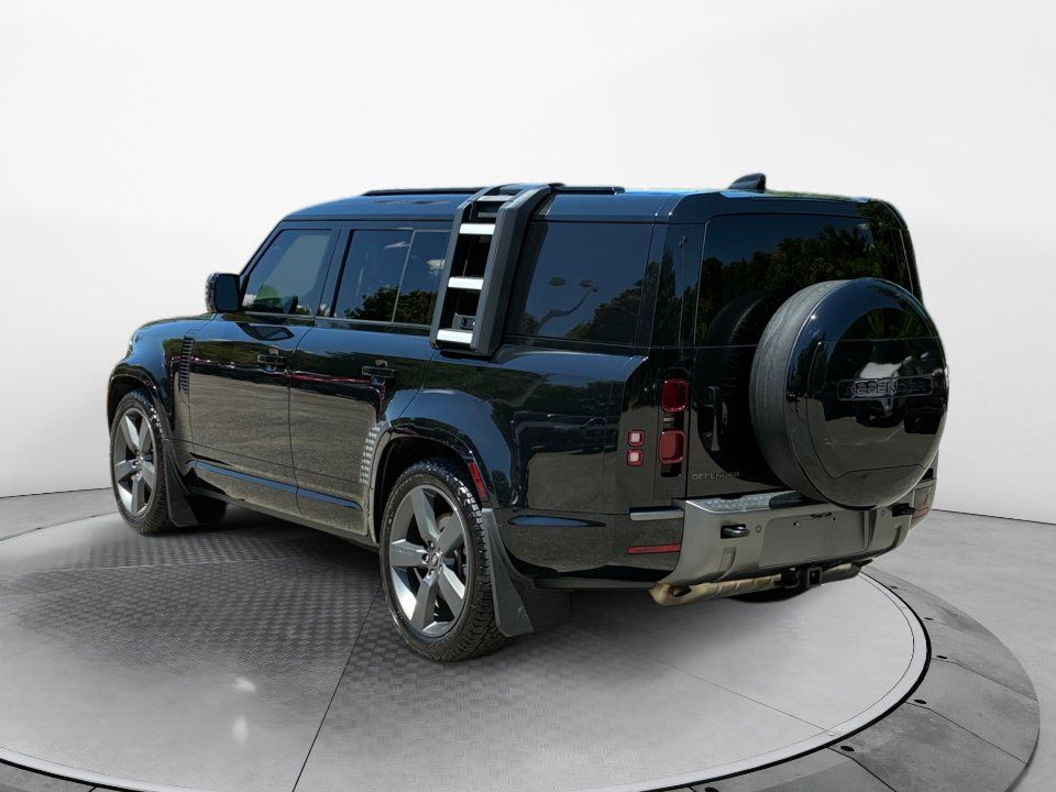 Certified 2024 Land Rover Defender 130 Outbound AWD/4WD image 5