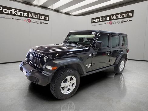 Used 2019 Jeep Wrangler Unlimited Sport S image 1