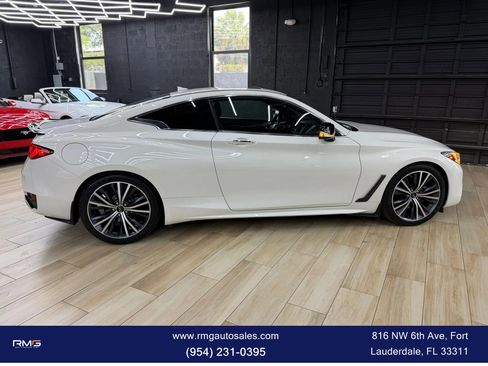 Used 2021 INFINITI Q60 3.0t Luxe w/ Cargo Package RWD image 6