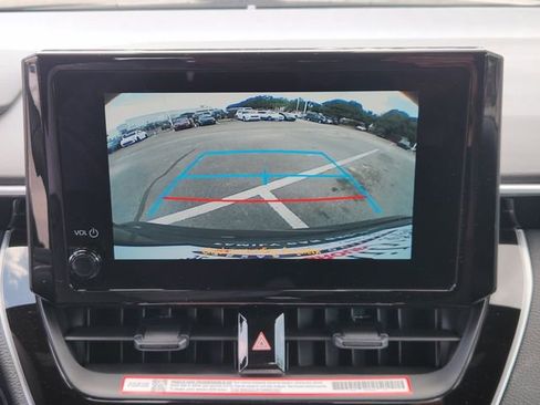 Used 2026 Toyota Corolla SE FWD image 17