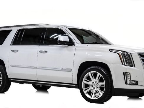 Used 2016 Cadillac Escalade ESV Premium AWD/4WD image 1