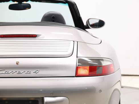 Used 2003 Porsche 911 Cabriolet image 47