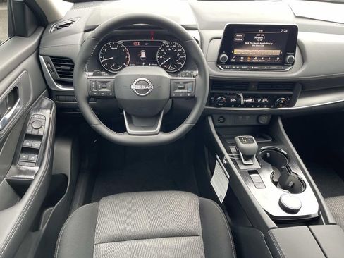 New 2026 Nissan Rogue SV w/ Cold Weather Package AWD/4WD image 13