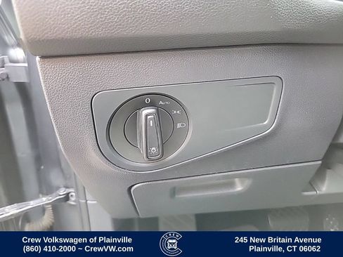 Used 2018 Volkswagen Tiguan S AWD/4WD image 39