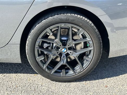 Used 2025 BMW 330i xDrive Sedan image 8