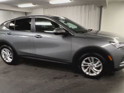 Certified 2025 Buick Envista Preferred image 2