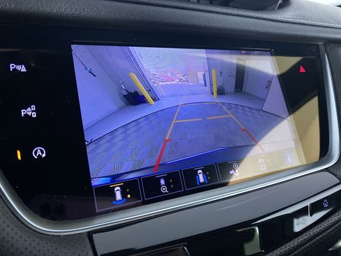 Certified 2022 Cadillac XT5 Premium Luxury w/ Technology Package image 6