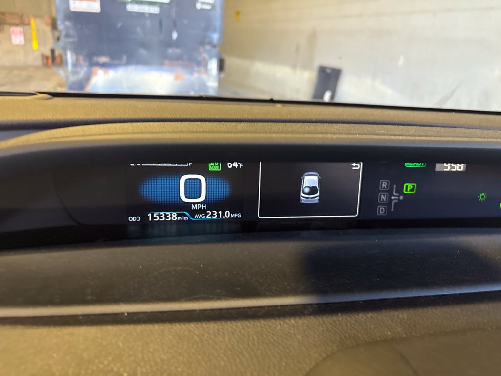Used 2022 Toyota Prius Prime Limited FWD image 13