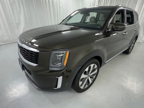 Used 2022 Kia Telluride S FWD image 7