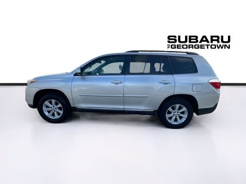 Used 2013 Toyota Highlander Plus image 4