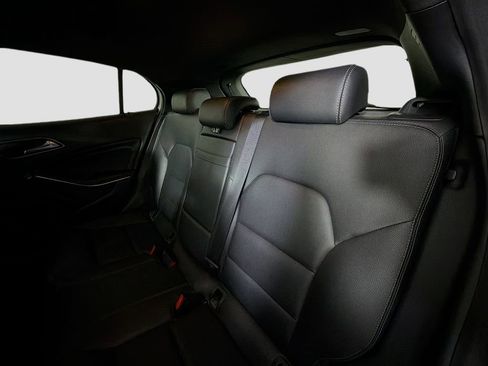 Used 2019 Mercedes-Benz GLA 250 image 19