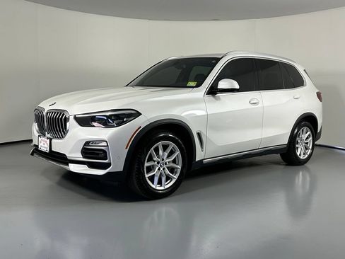 Used 2021 BMW X5 xDrive40i w/ Convenience Package AWD/4WD image 3