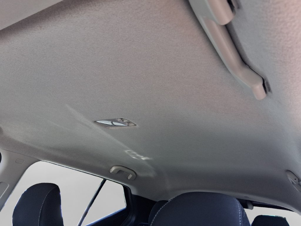 Used 2022 Nissan Kicks SV FWD image 23
