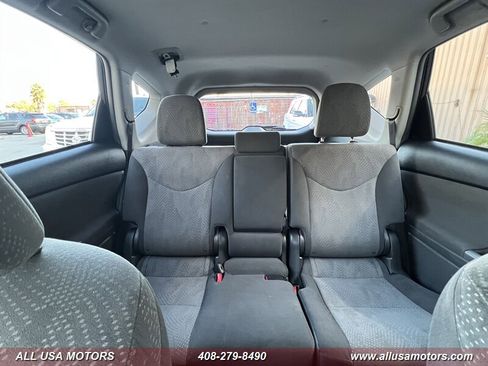 Used 2012 Toyota Prius V Three image 26