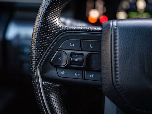 Used 2025 Toyota Tacoma SR5 image 26