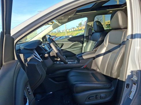 Used 2024 Nissan Murano SL image 13