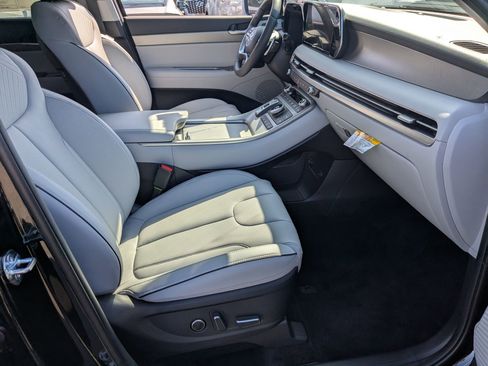 New 2025 Hyundai Palisade SEL image 24