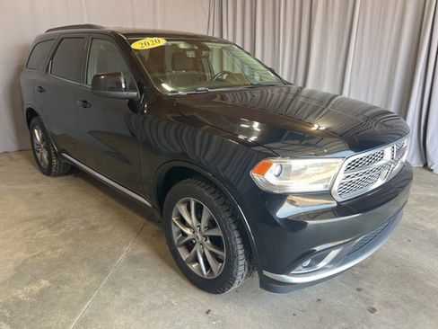 Used 2020 Dodge Durango SXT image 2