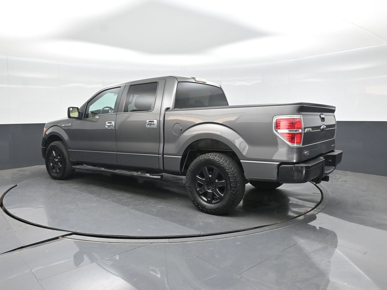 Used 2013 Ford F150 XLT w/ XLT Chrome Pkg RWD image 4