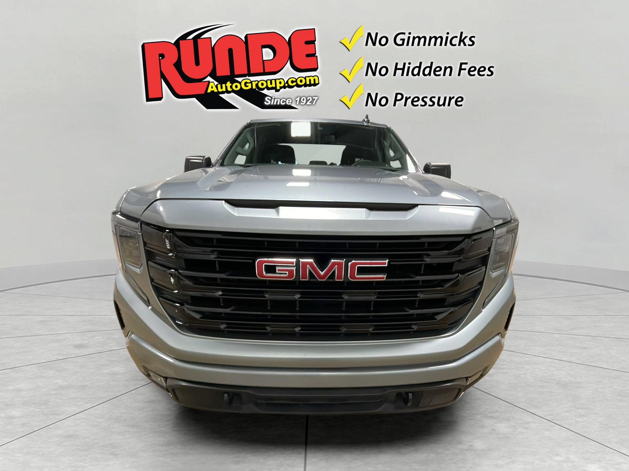Used 2025 GMC Sierra 1500 Elevation AWD/4WD image 9