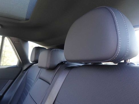 Used 2026 Mercedes-Benz GLC 300 4MATIC image 54