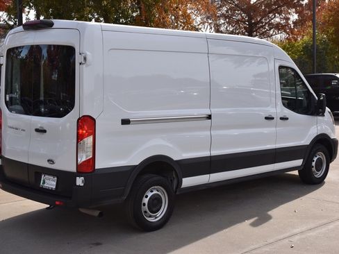 Used 2023 Ford Transit 250 Medium Roof w/ Load Area Protection Package image 7