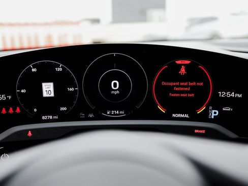 Certified 2023 Porsche Taycan image 15