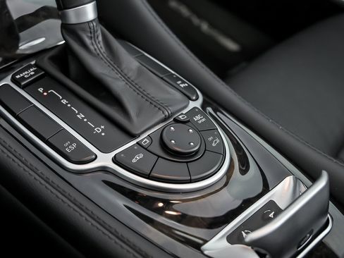 Used 2007 Mercedes-Benz SL 55 AMG image 32