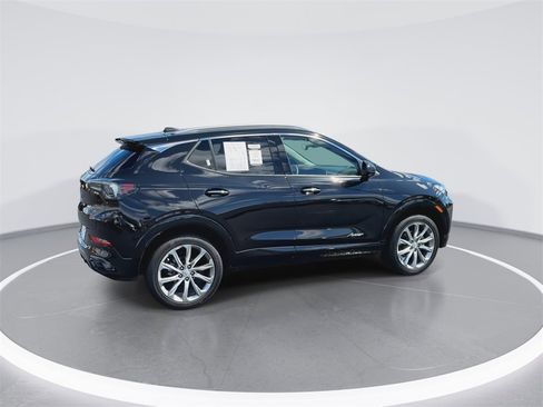 Used 2025 Buick Encore GX Avenir w/ Avenir Convenience Package image 9