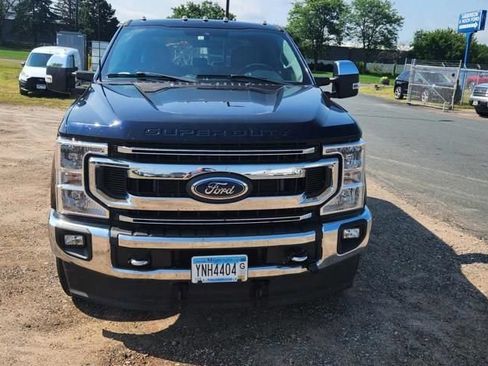 Used 2022 Ford F350 XLT w/ XLT Premium Package AWD/4WD image 2
