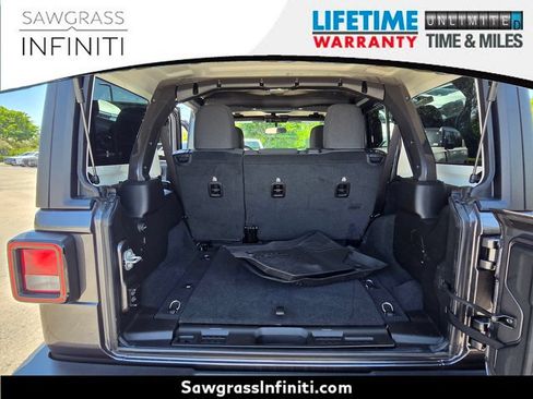 Used 2026 Jeep Wrangler Unlimited Sport AWD/4WD image 19