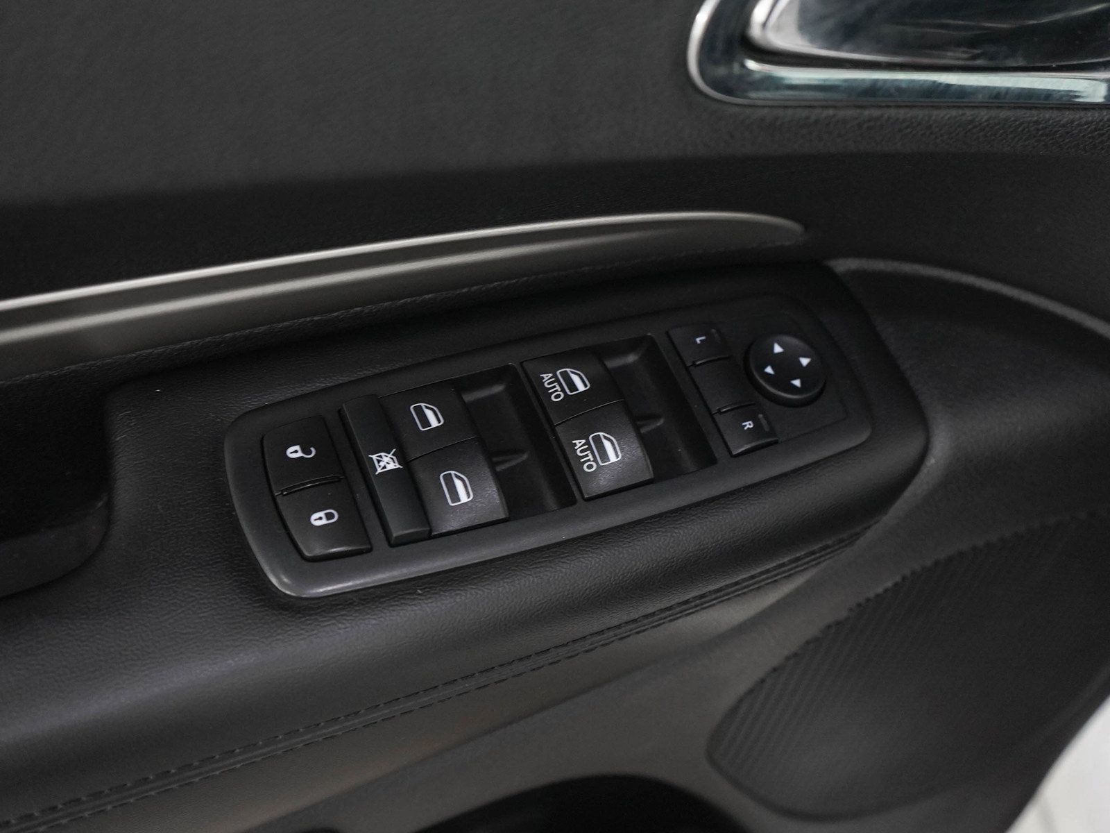 Used 2017 Dodge Durango GT AWD/4WD image 21