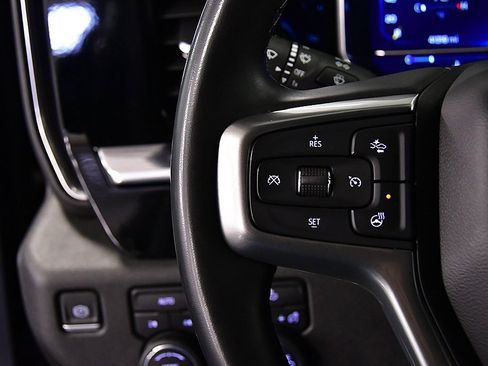 Used 2023 Chevrolet Silverado 1500 LT w/ Protection Package image 19