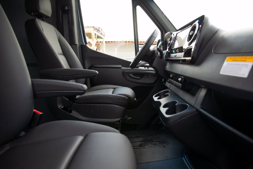 New 2026 Mercedes-Benz Sprinter 2500 image 14