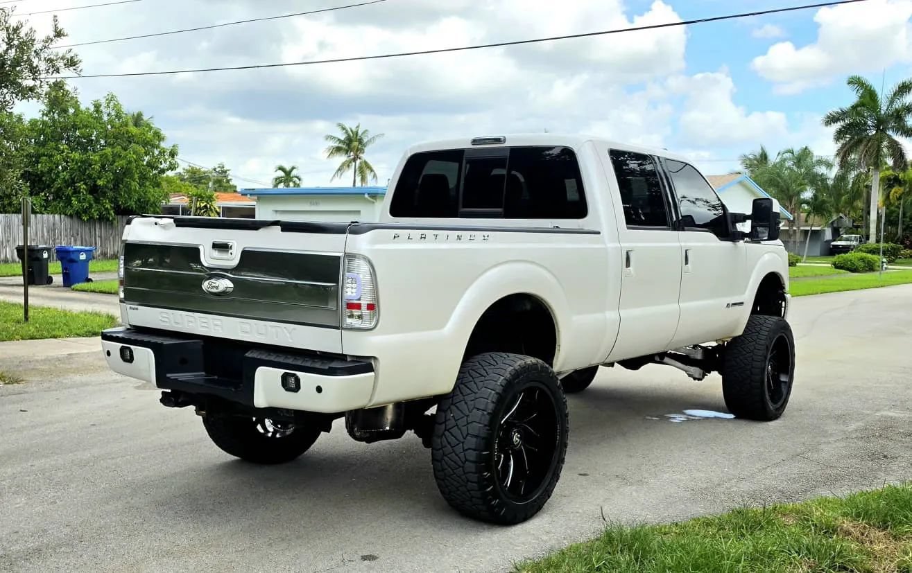 Used 2016 Ford F350 Platinum AWD/4WD image 14