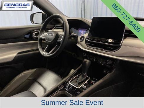 Certified 2025 Jeep Compass Limited AWD/4WD image 43