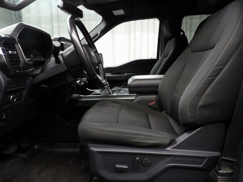 Used 2022 Ford F150 XLT w/ Equipment Group 302A High image 10