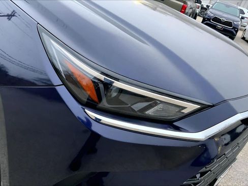 Used 2025 Toyota Grand Highlander FWD image 26